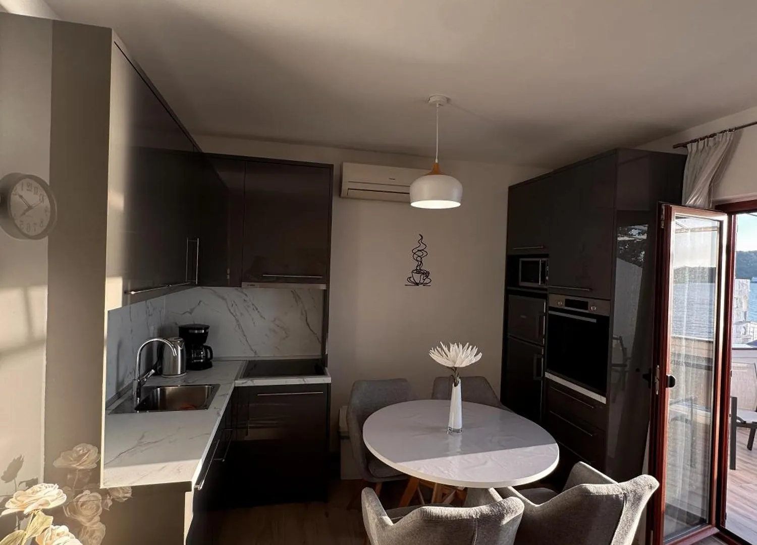 Apartment House Meri Supetarska Draga