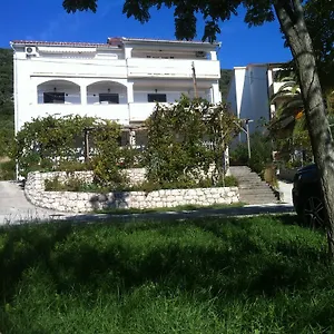  Apartment Pljesa